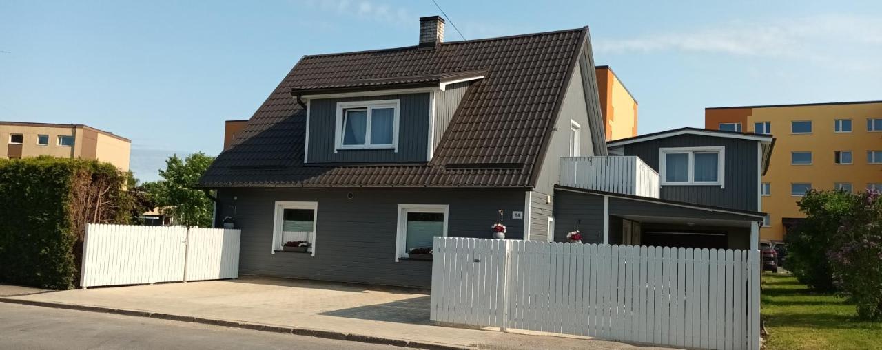 Appartamento Liisu Kuelalistemaja Haapsalu Esterno foto